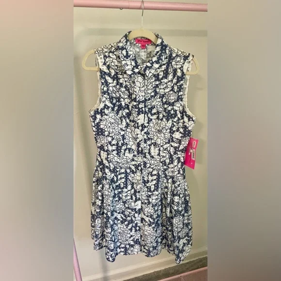 Betsey Johnson Floral Sleeveless Dress in Blue and White - Picture 2 of 7